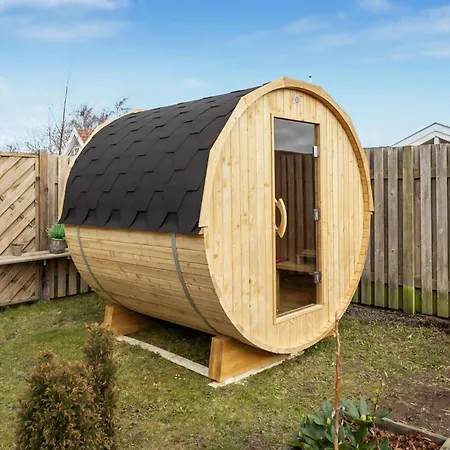 Cozy In With Sauna